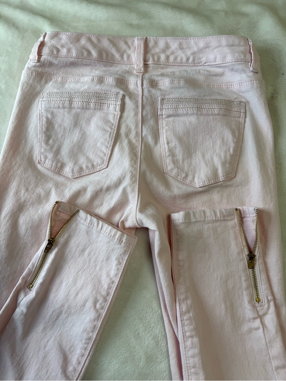 White House Black Market Pale Pink Skinny Jeans with Ankle Zips - Picture 3 of 4